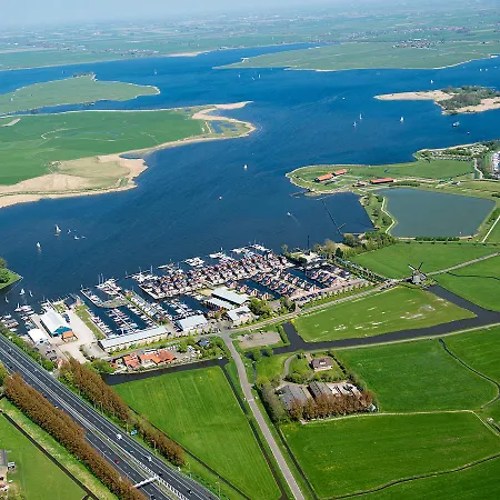 De Meerparel-5 *